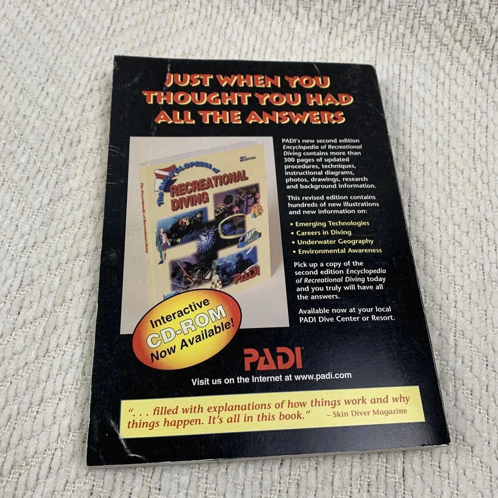 PADI Open Water Diver Manual (1990 S.C. Book) Fun and Adventure of Scuba Diving‎